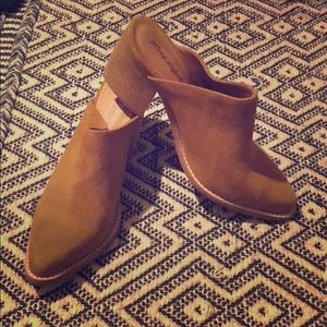 Jeffrey Campbell mules!